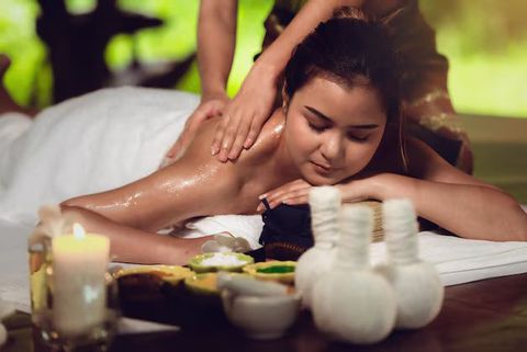 Panchakarma Therapies Explained: Traditional Ayurvedic Detox & Holistic Healing Process