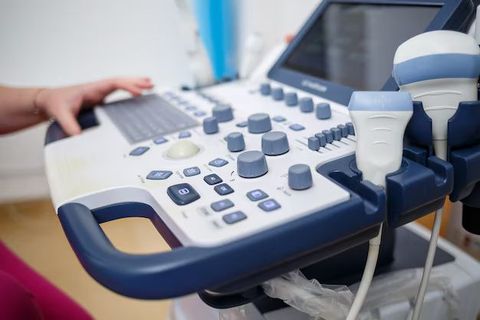Industrial Diagnostic Equipment Explained: Testing Technologies, Condition Monitoring Systems and Industrial Applications