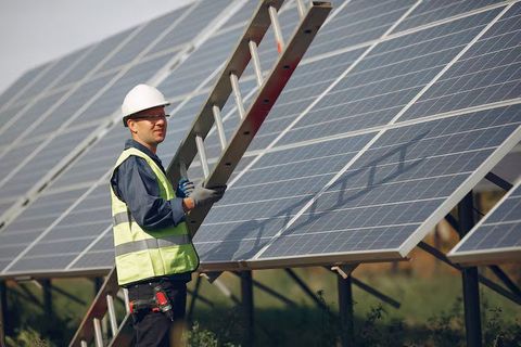 Solar Panels Explained: Solar Technologies, Manufacturing Processes, Types, Systems, Manufacturers and Applications