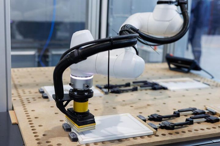 Industrial Nanotech Equipment Explained: Nanotechnology Systems, Precision Manufacturing Technologies and Industrial Applications