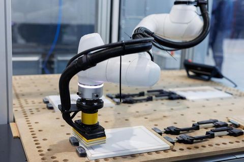 Industrial Nanotech Equipment Explained: Nanotechnology Systems, Precision Manufacturing Technologies and Industrial Applications